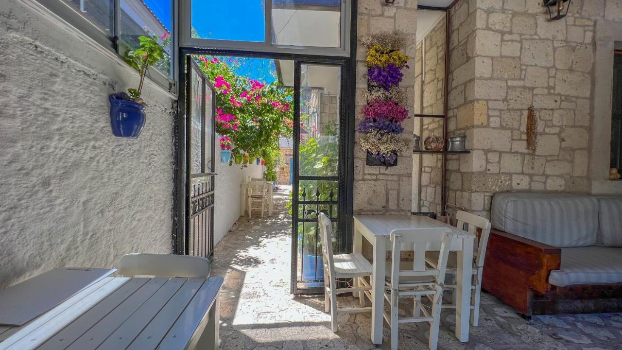 Alayaz Hotel Alacatı Bagian luar foto