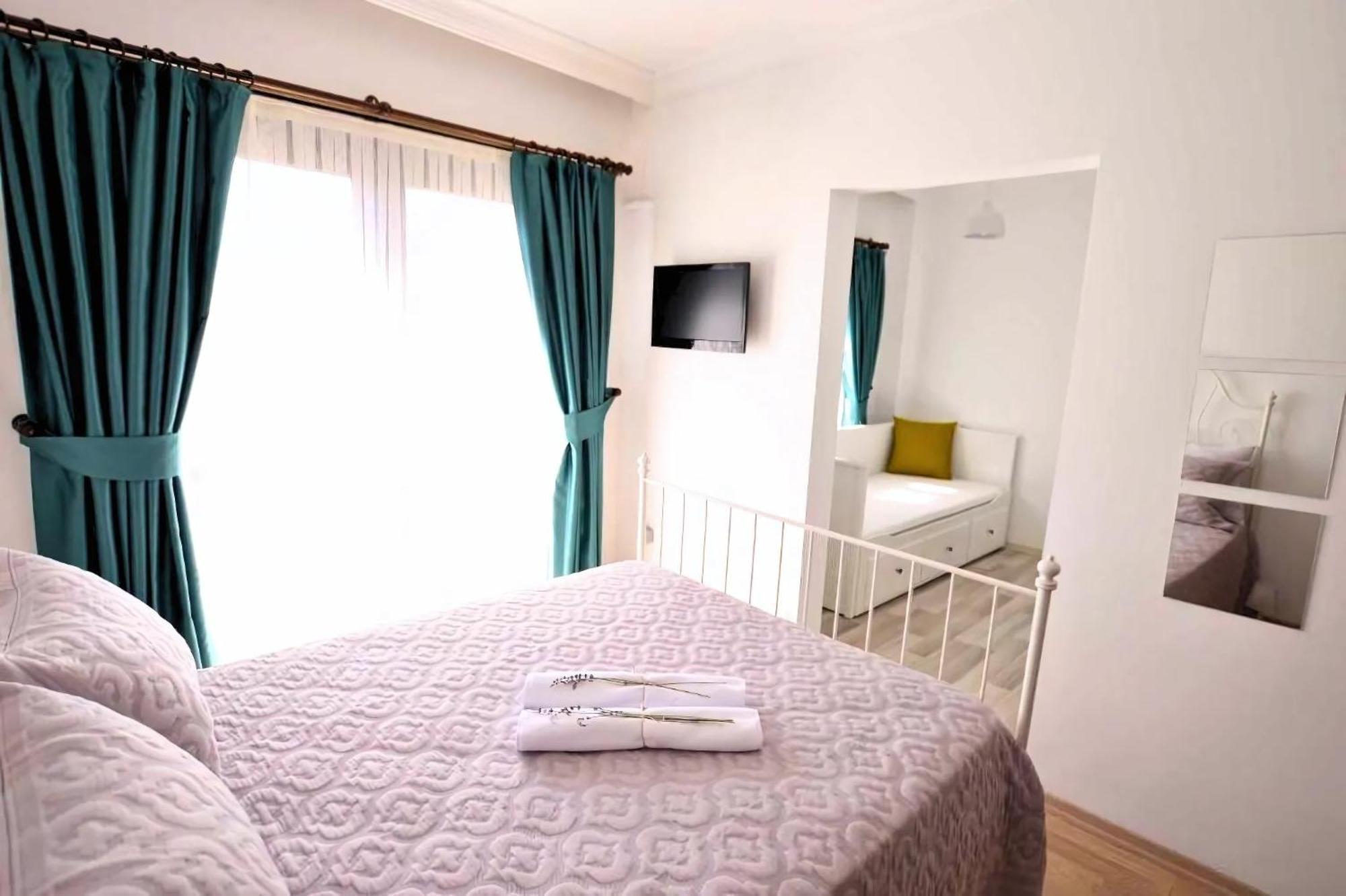 Alayaz Hotel Alacatı Bagian luar foto